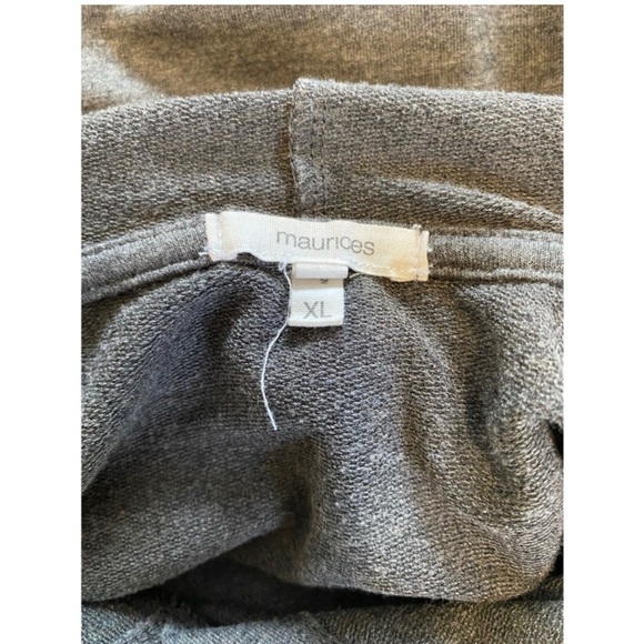 MAURICES Lake Graphic Hooded T Shirt - Picture 4 of 6